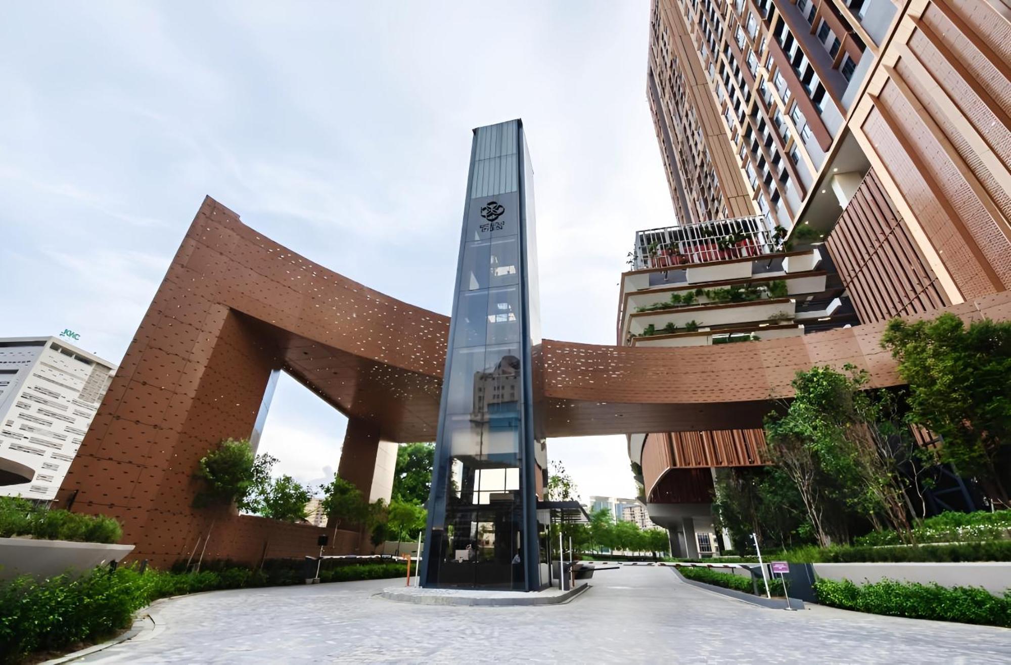 Lucentia Bukit Bintang